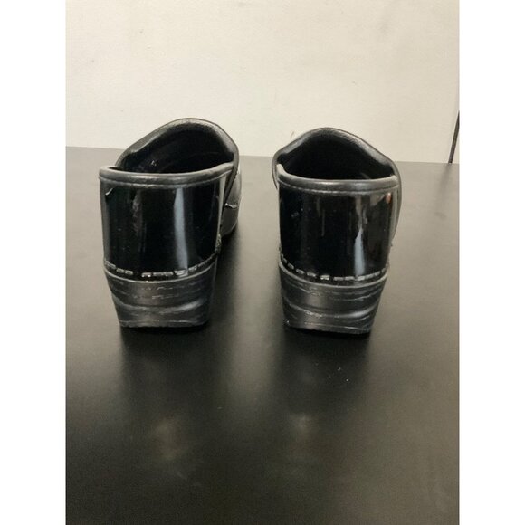 DANSKO Patent Leather Clogs sz. 38 - Picture 7 of 9